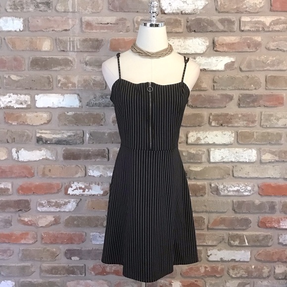 EXPRESS Women’s Y2K Black White Pinstripe Striped Zip Front Fit & Flare Dress L - Picture 1 of 5